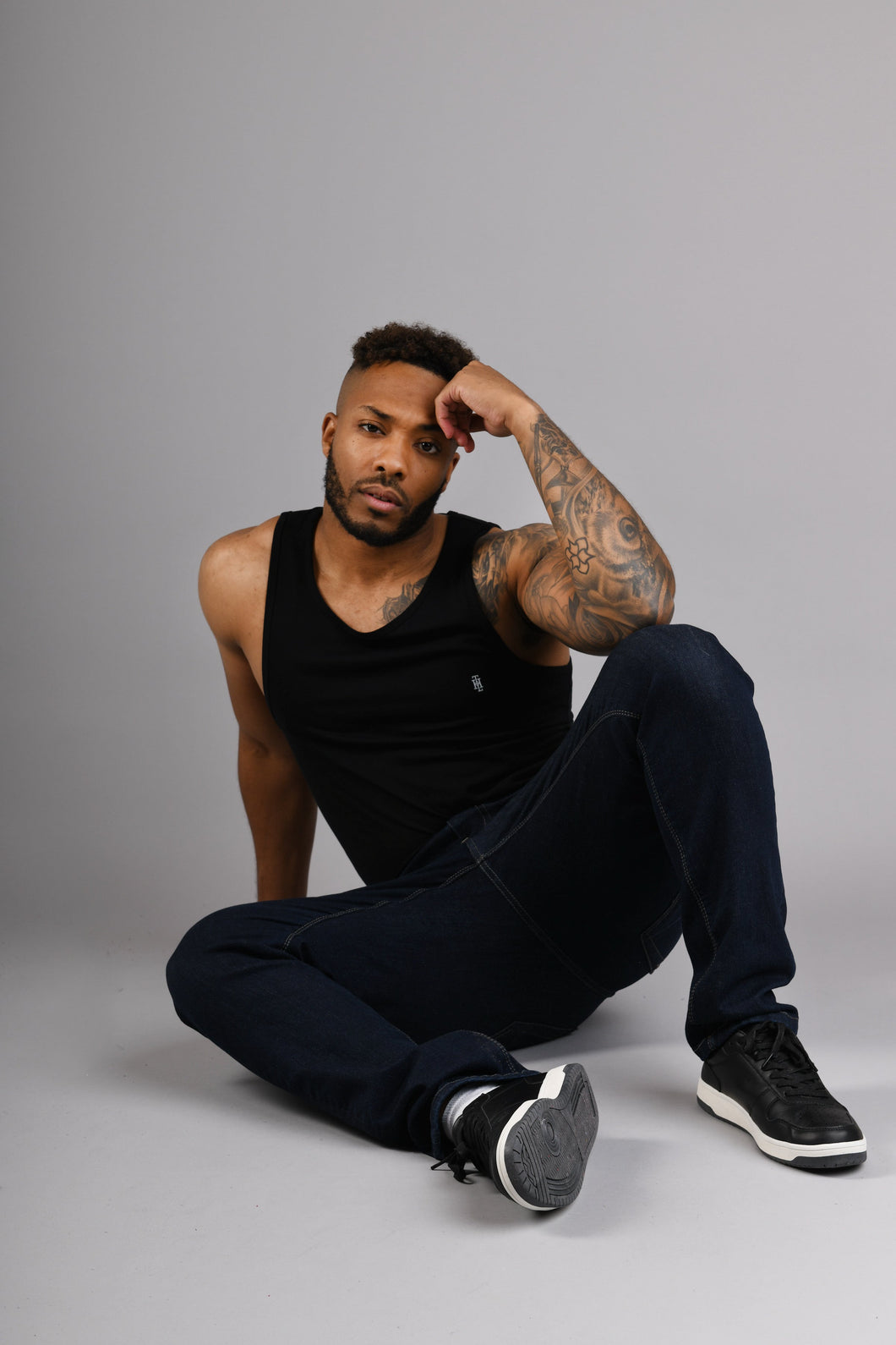 SHOREDITCH Vest - Black